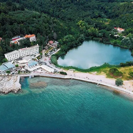 Barbara Piran Beach Hotel-3